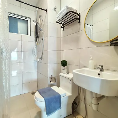 Amber Cove Seaview I Muji 2Br I Game Room I 3-9Pax Malacca Exterior photo