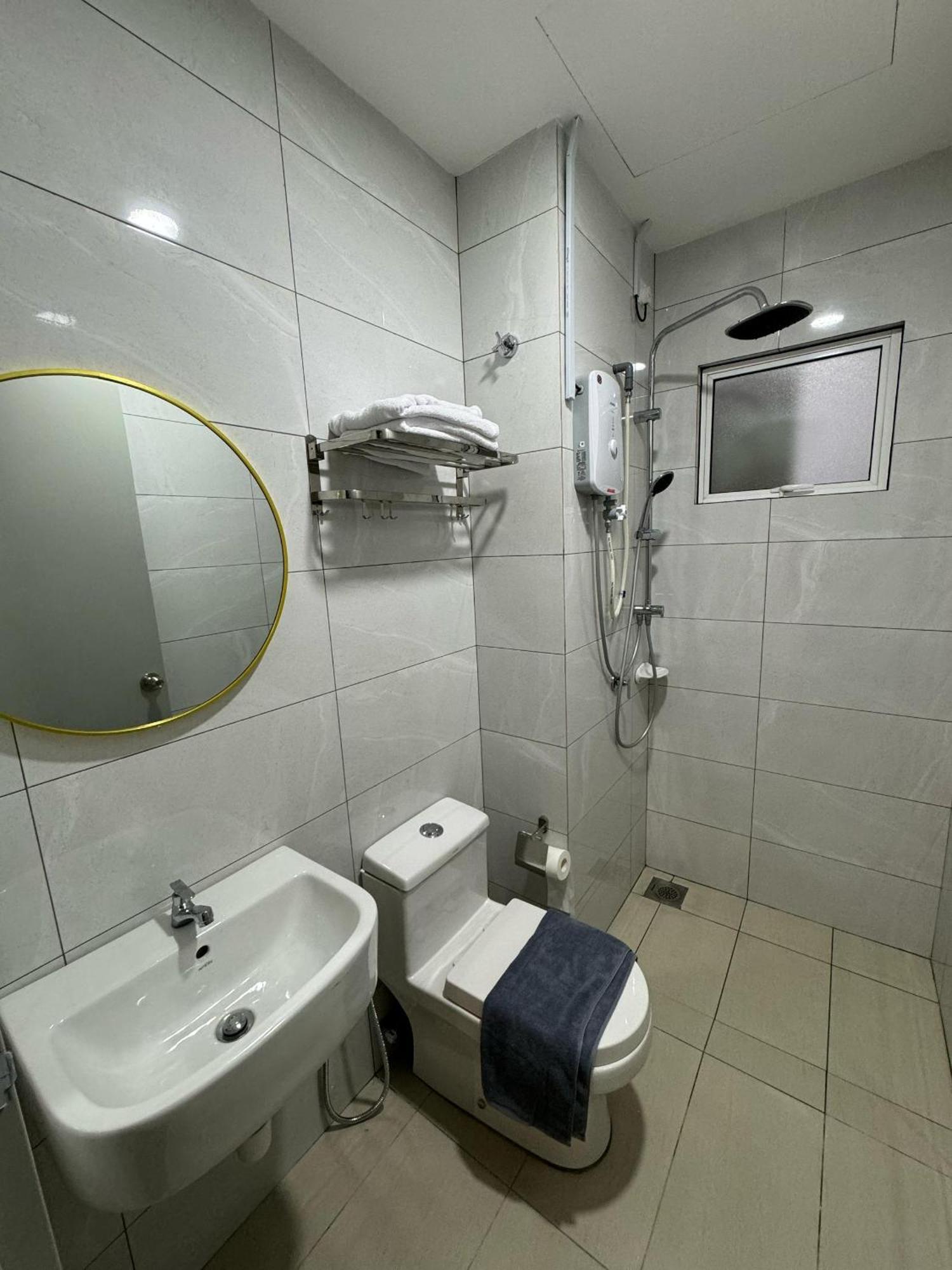 Apartment Amber Cove Seaview I Muji 2br I Game I 3-9pax Malacca