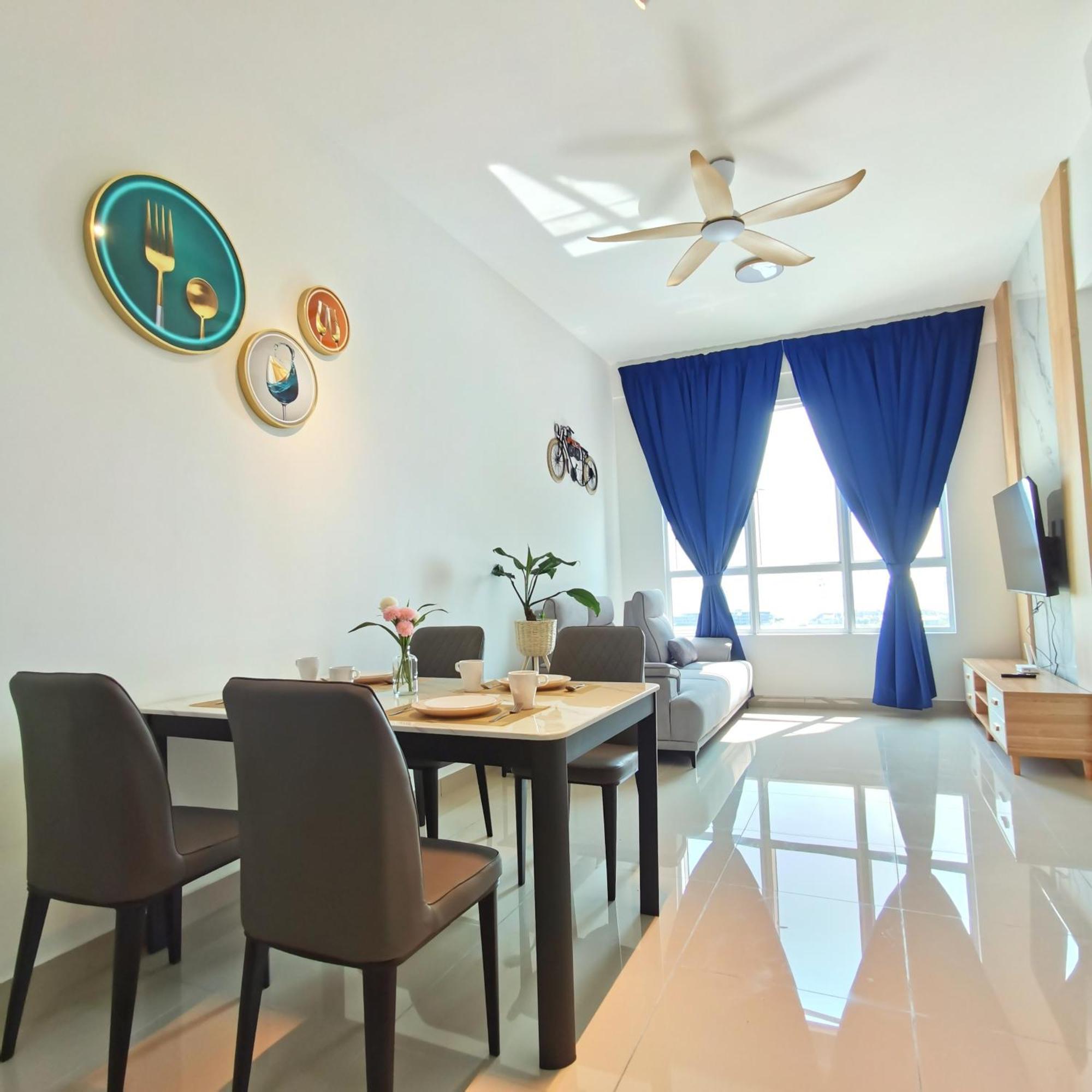 Amber Cove Seaview I Muji 2br I Game I 3-9pax *