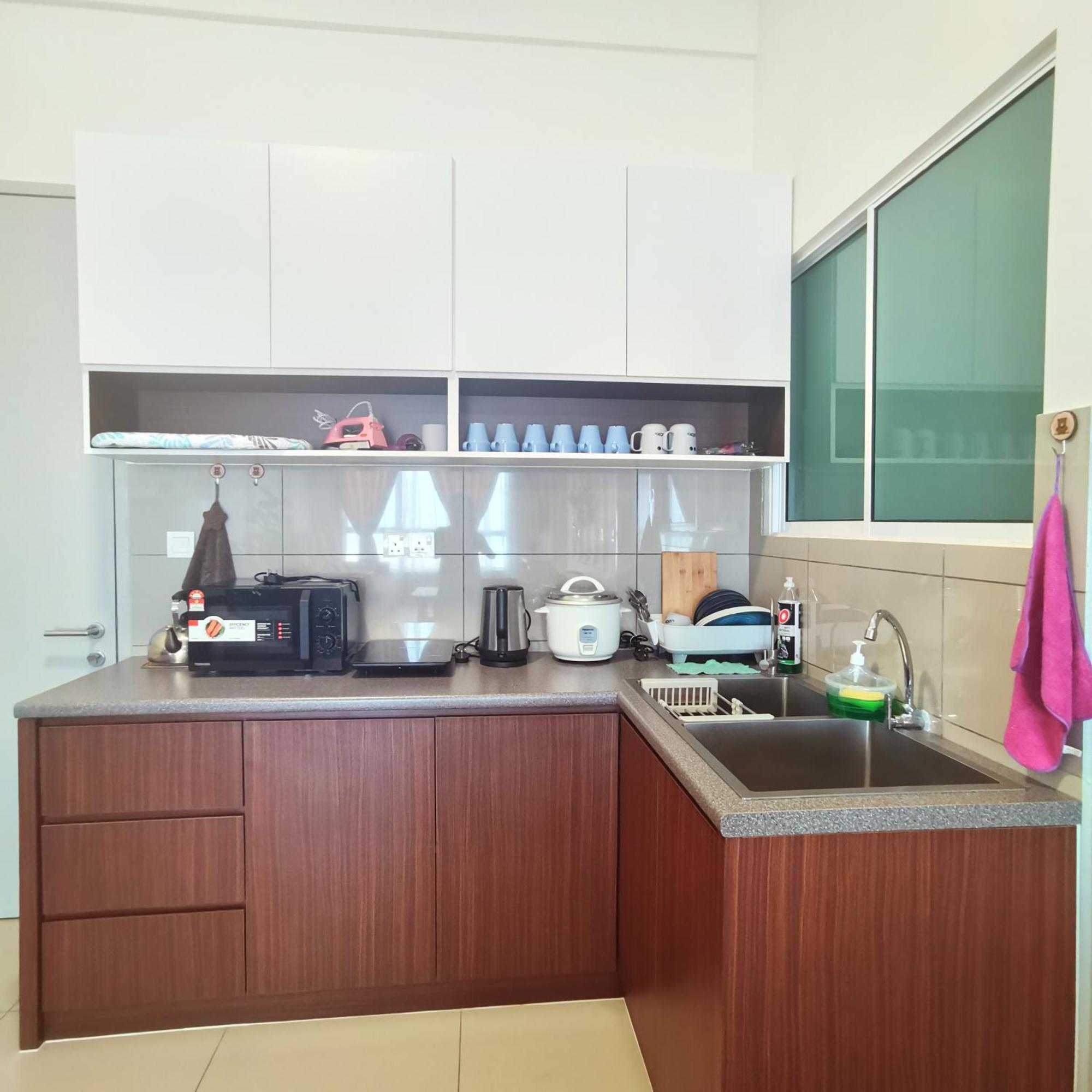 Amber Cove Seaview I Muji 2br I Game I 3-9pax *